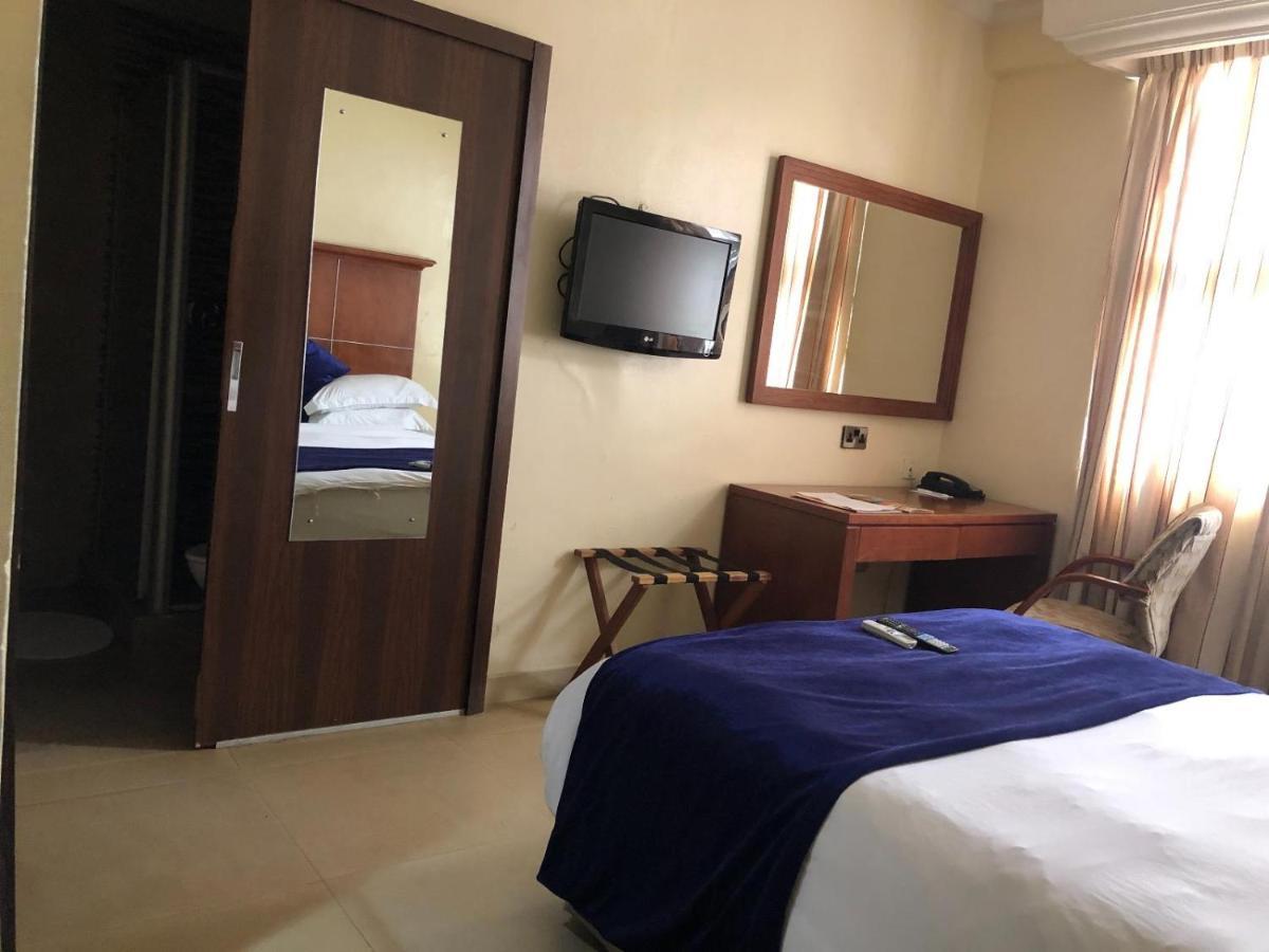 Westwood Hotel Ikoyi Lagos Zewnętrze zdjęcie